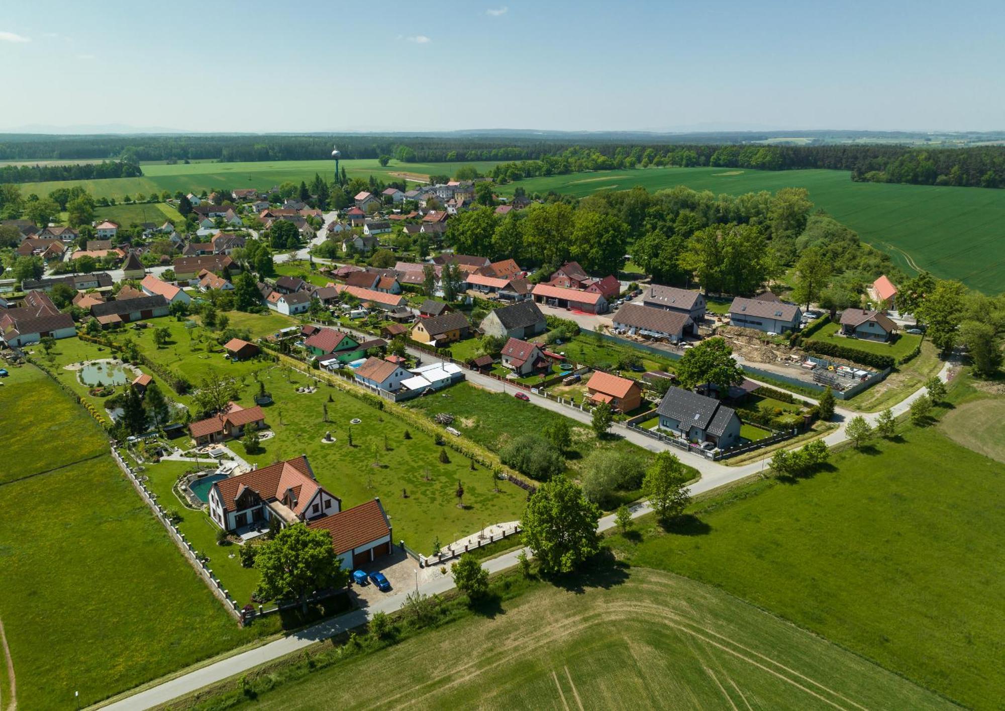 Apartman Domanin 124 Trebon Exterior photo