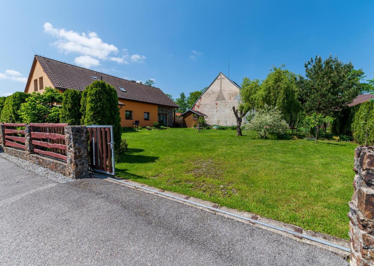 Apartman Domanin 124 Trebon Exterior photo
